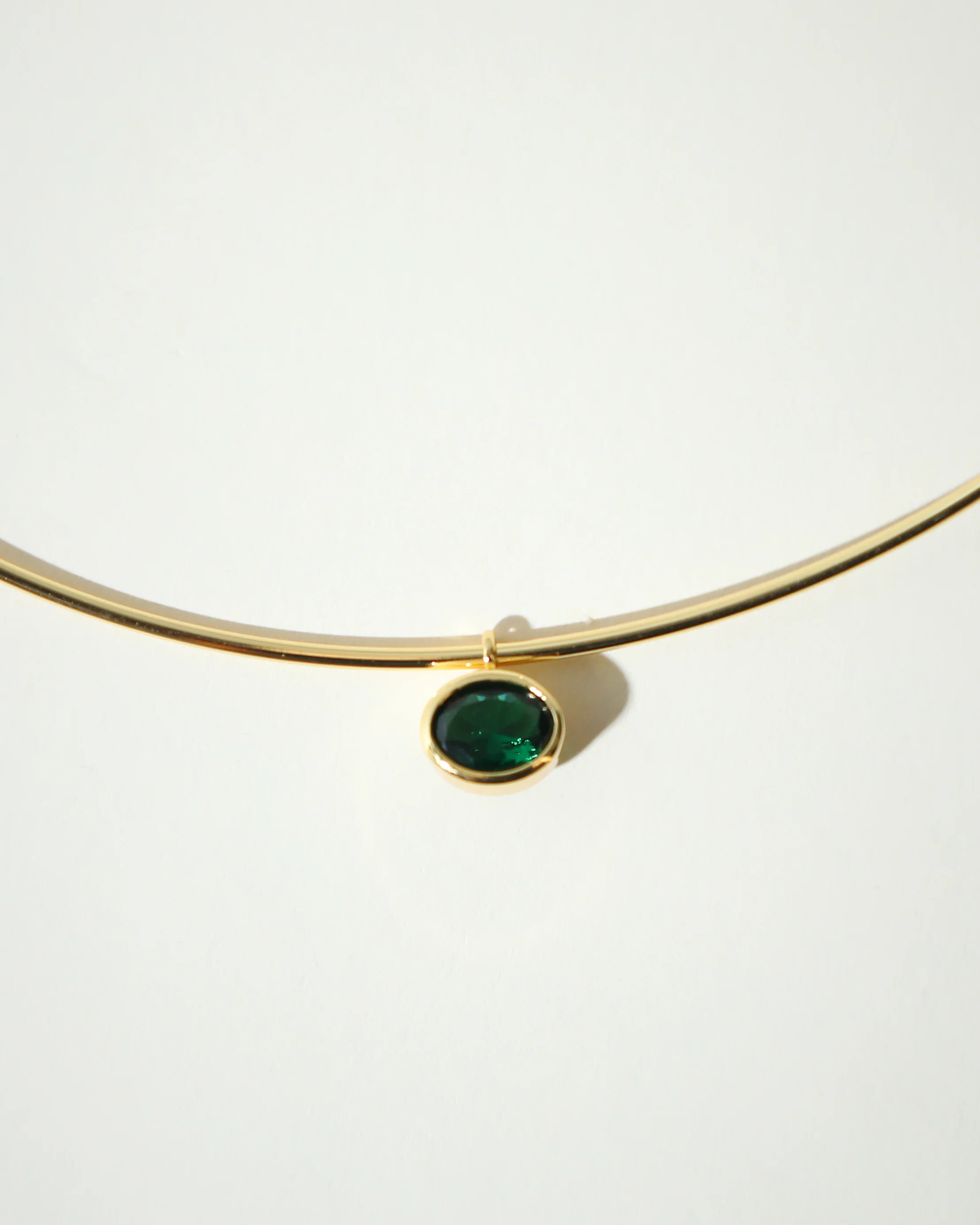 THE OVAL PENDANT CHOKER - Image 7
