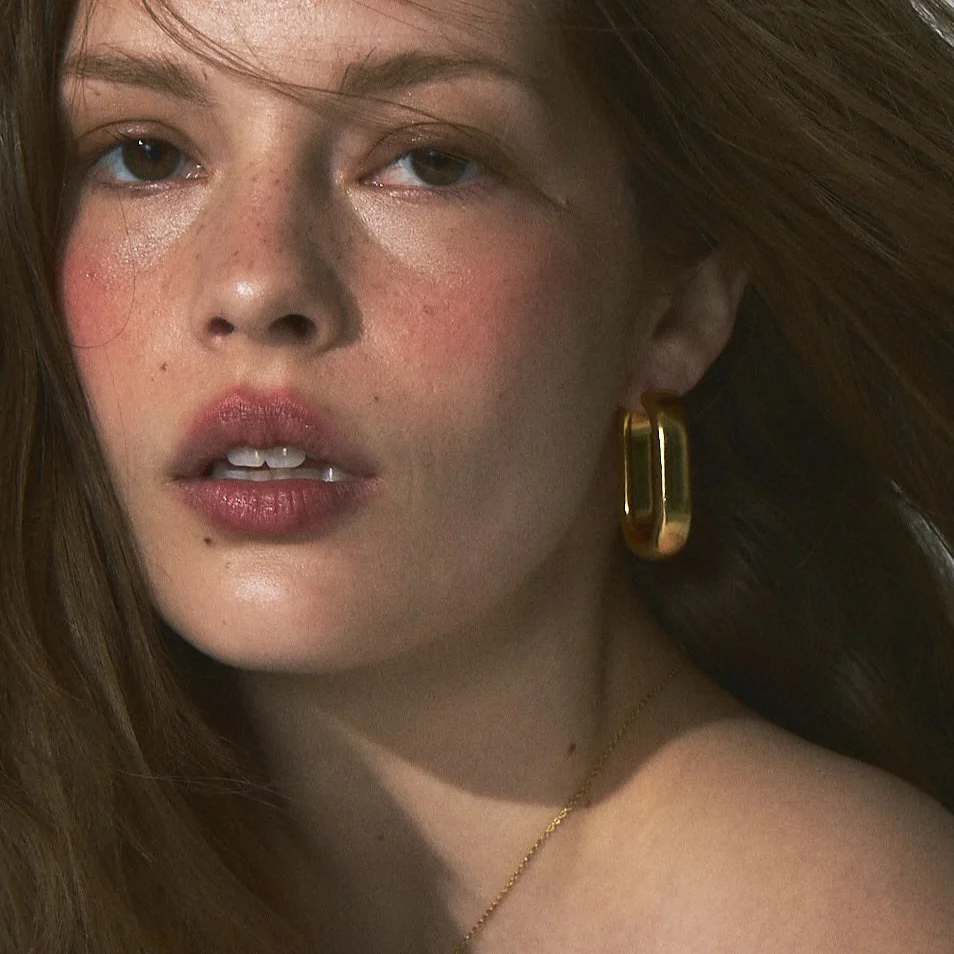 THE BOLD EMI HOOPS - Image 2