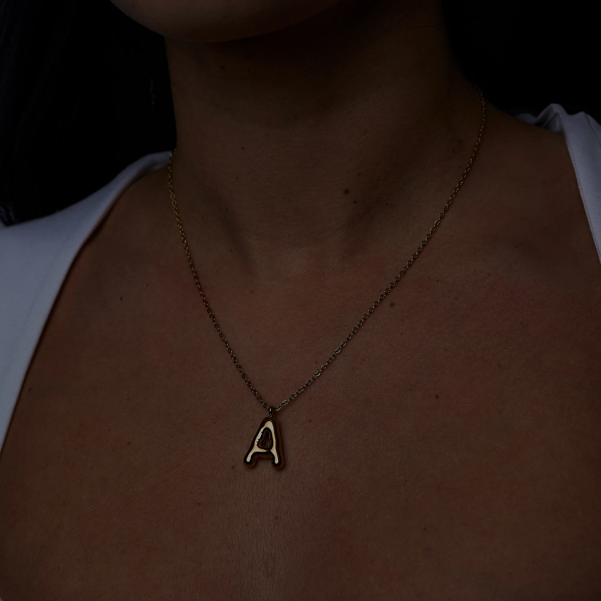 THE BUBBLE LETTER BLOCK PENDANT NECKLACE - Image 6