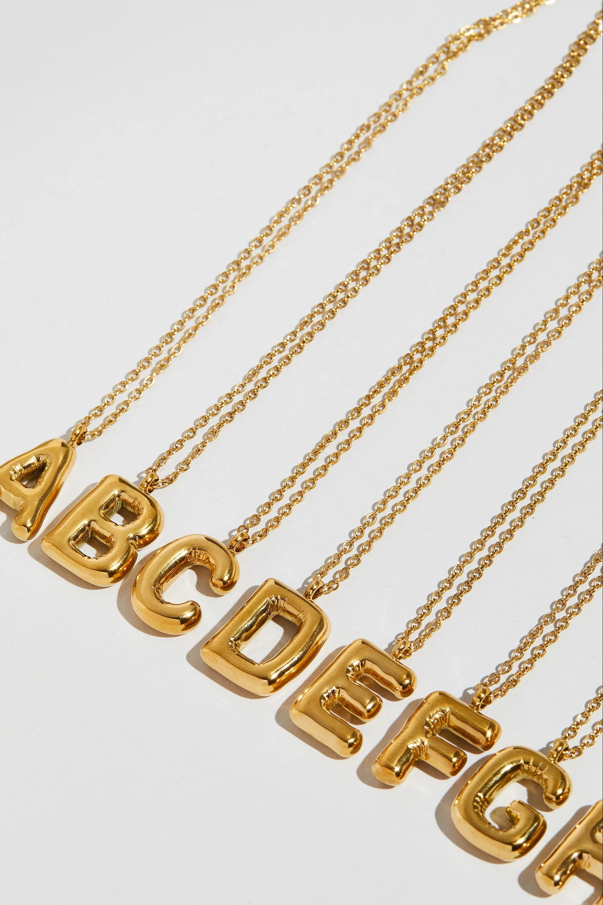 THE BUBBLE LETTER BLOCK PENDANT NECKLACE - Image 7