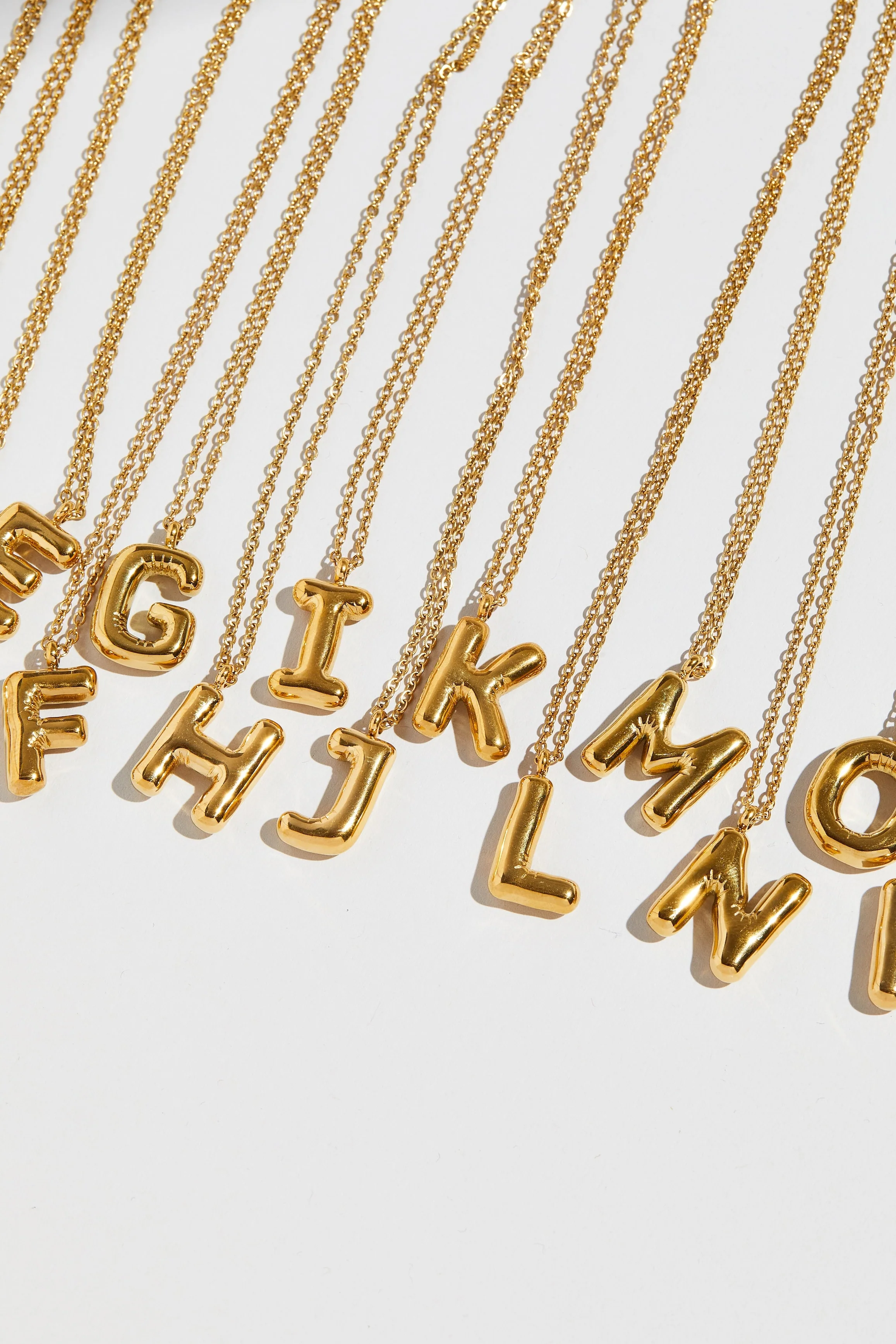 THE BUBBLE LETTER BLOCK PENDANT NECKLACE - Image 9