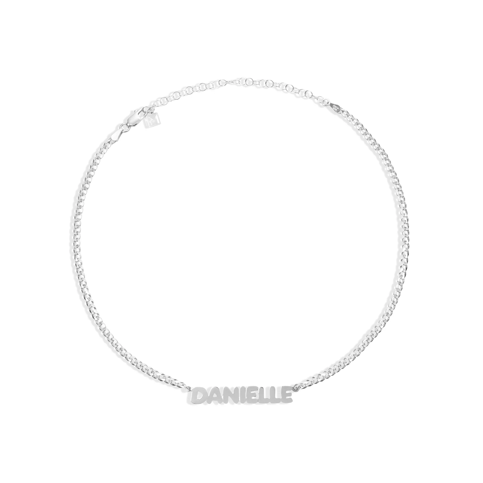 The Bubble Letter Curb Chain Nameplate Necklace - Image 6