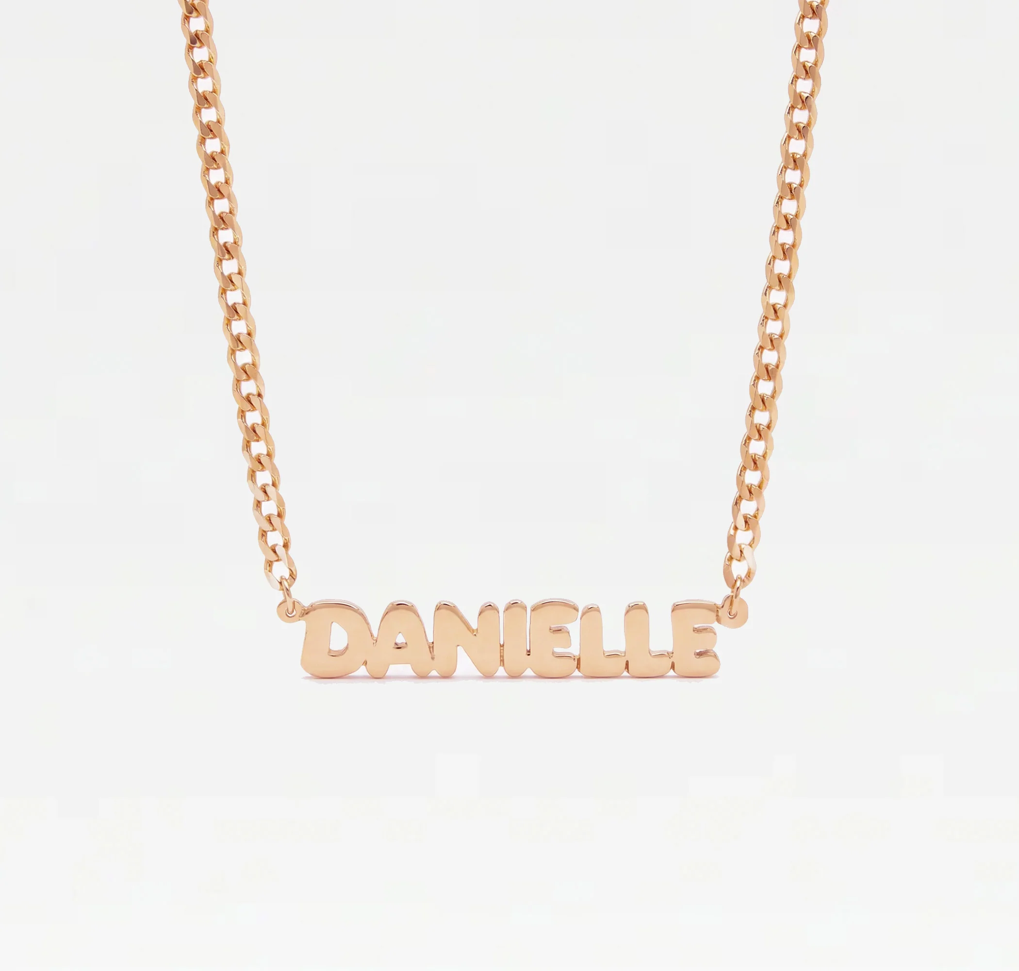 The Bubble Letter Curb Chain Nameplate Necklace - Image 8