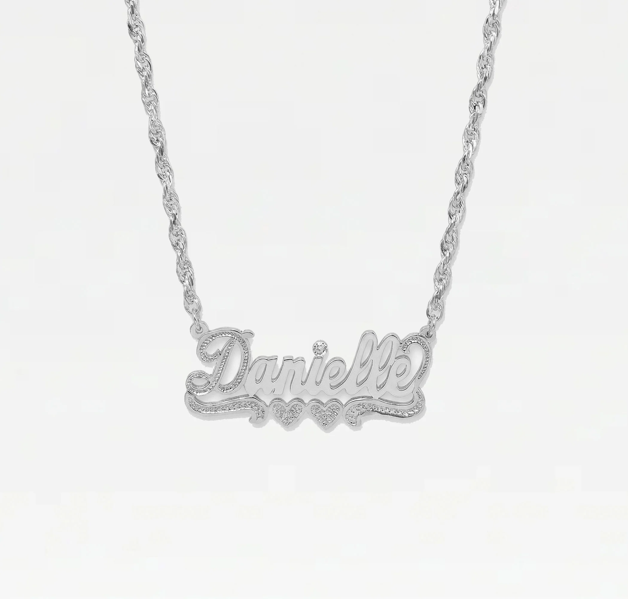 The Classic Rope Nameplate Necklace - Image 3