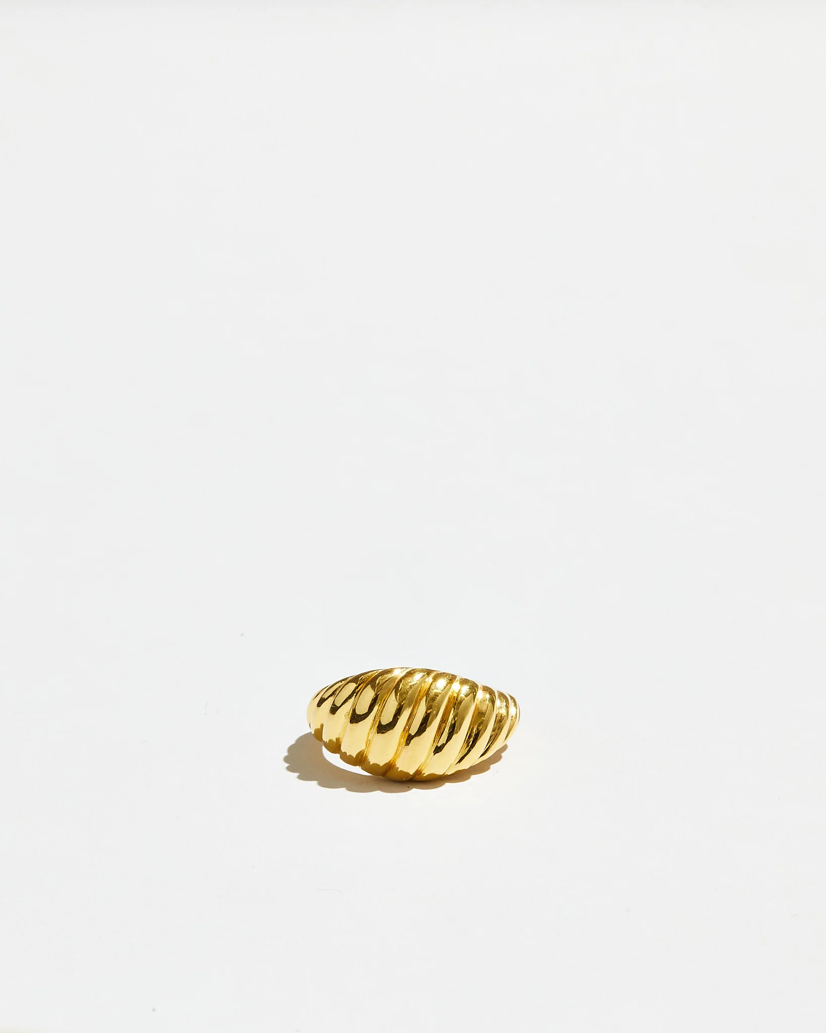 THE CROISSANT RING - Image 3