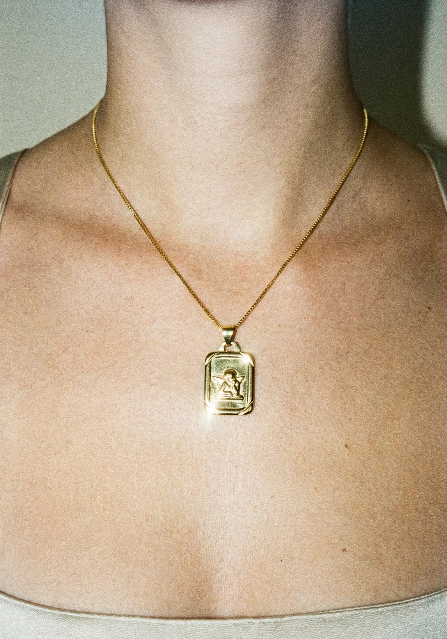 The Doux Angel Pendant - Image 2