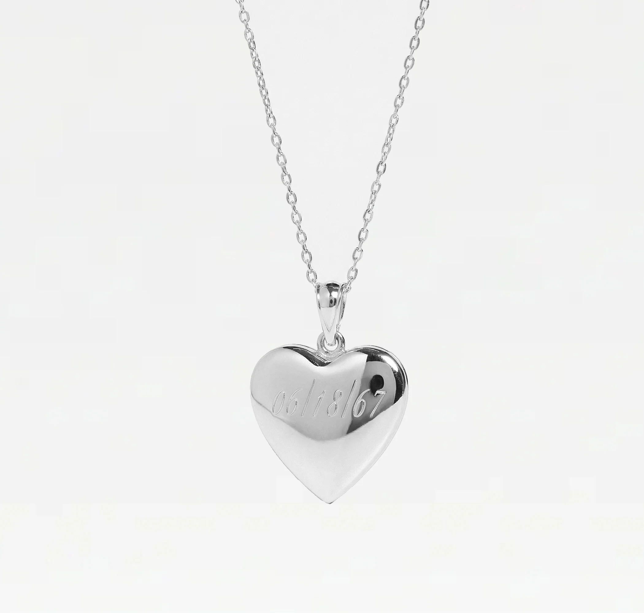 The Engraved Puff Heart Locket - Image 6