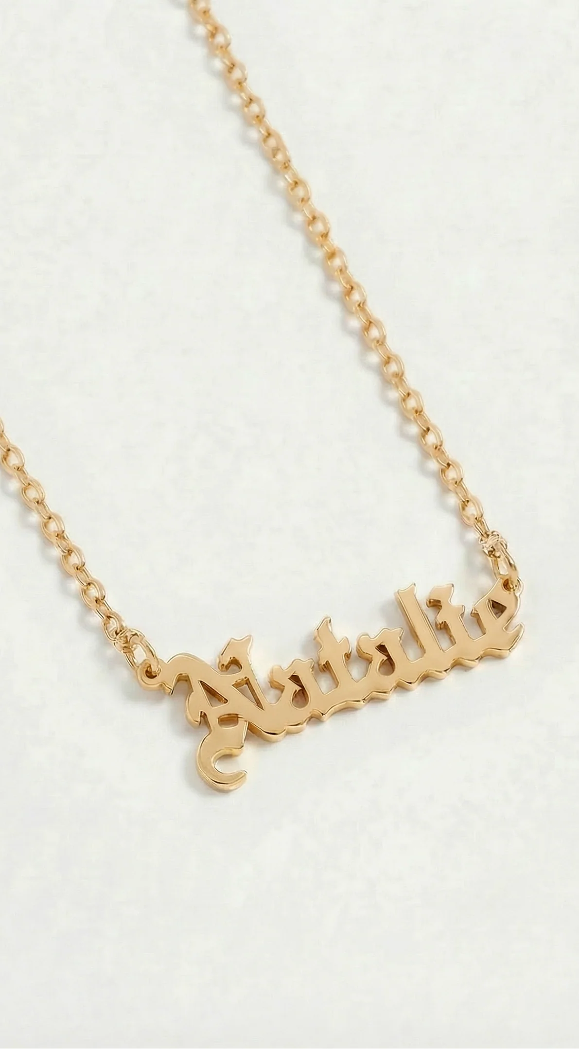The Gothic Nameplate Necklace - Image 4
