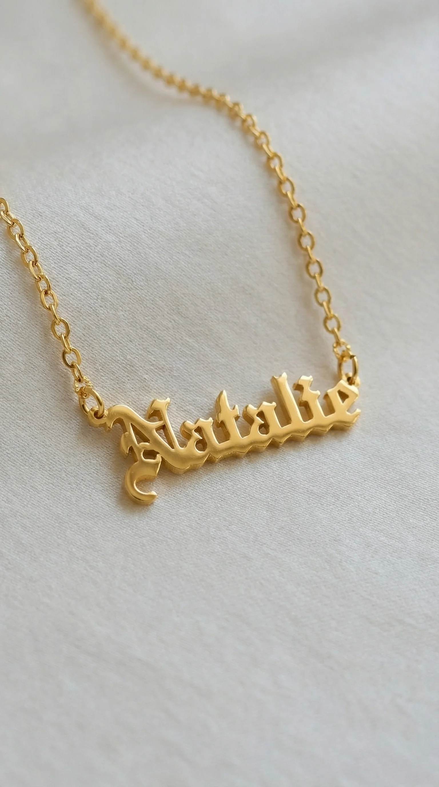 The Gothic Nameplate Necklace - Image 5