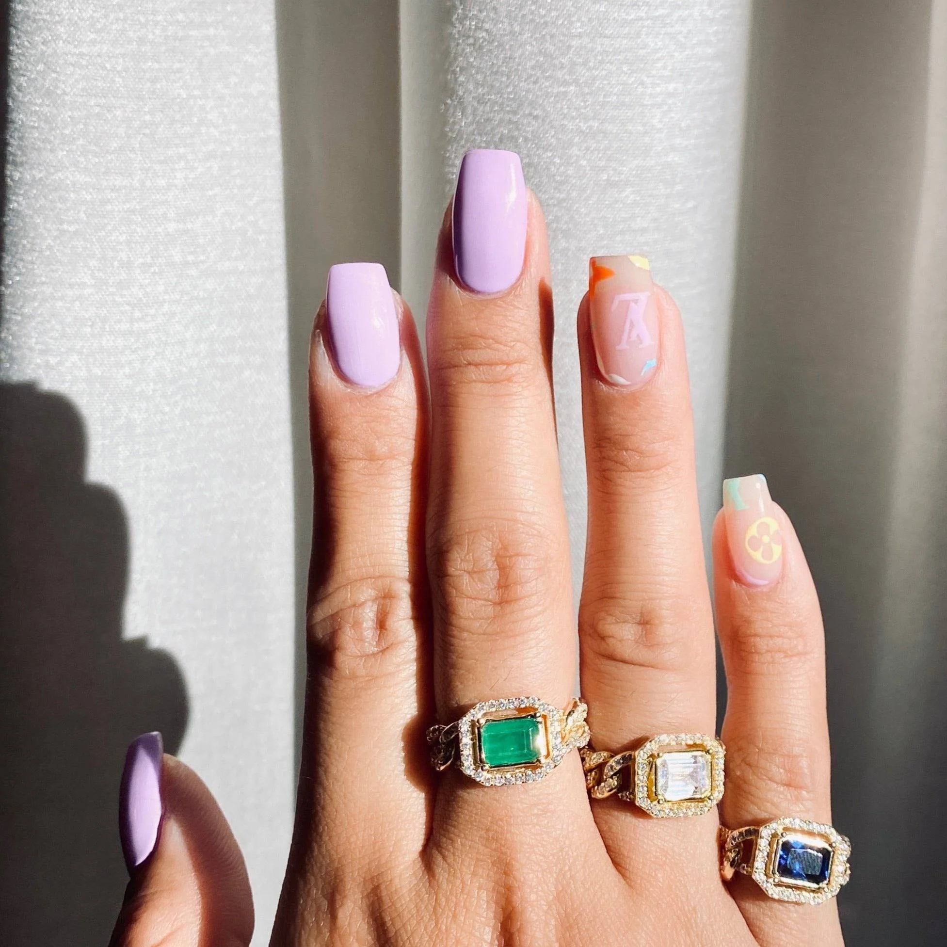 The Halo Colored Stone Cuban Link Chain Ring - Image 5