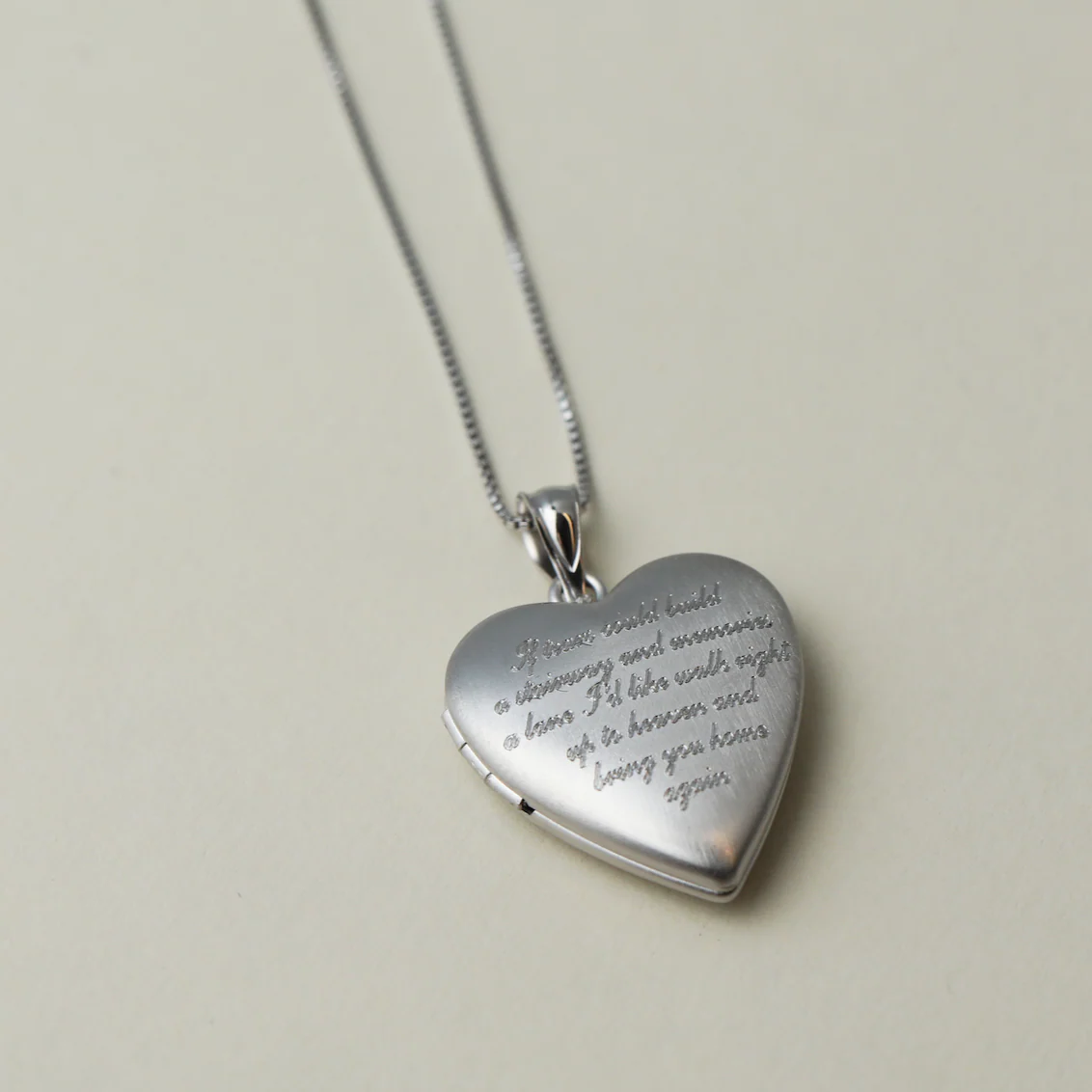 The Heaven's Keepsake Photo Locket - Image 8