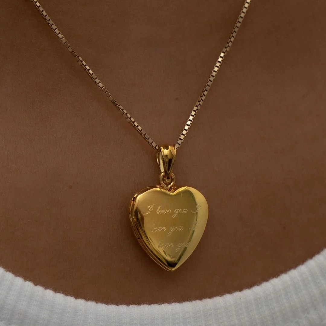 The I Love You Engraved Photo Locket - Image 3