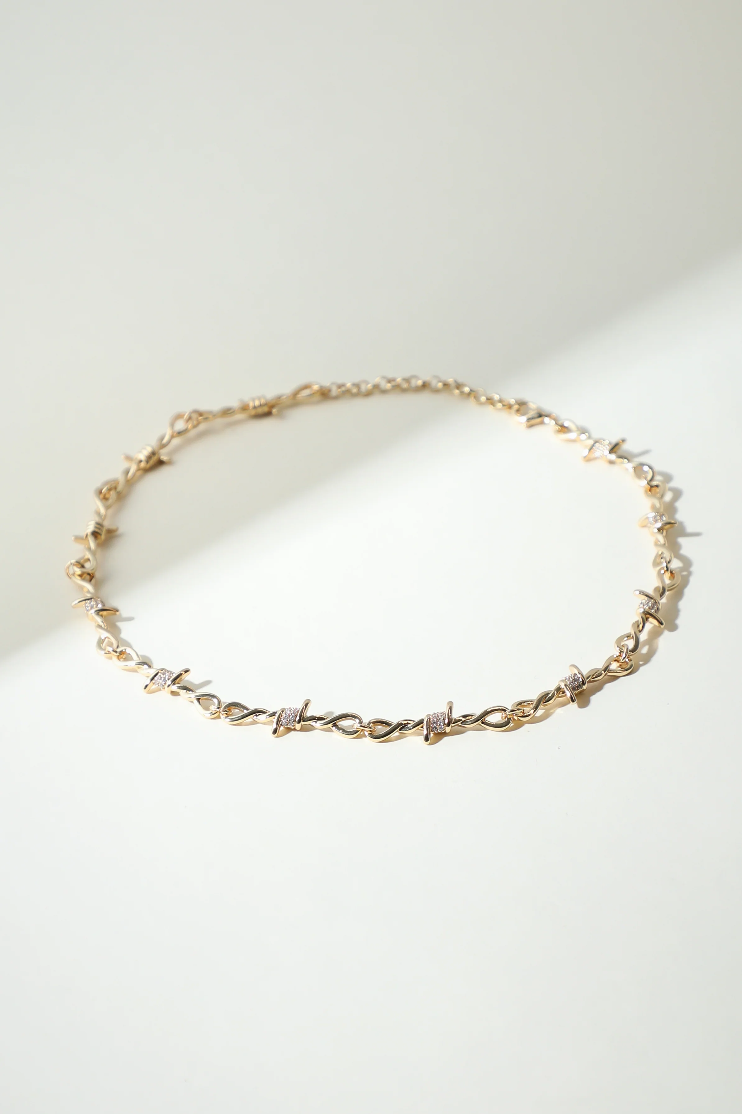 THE ICED OUT BARBWIRE NECKLACE - Image 3