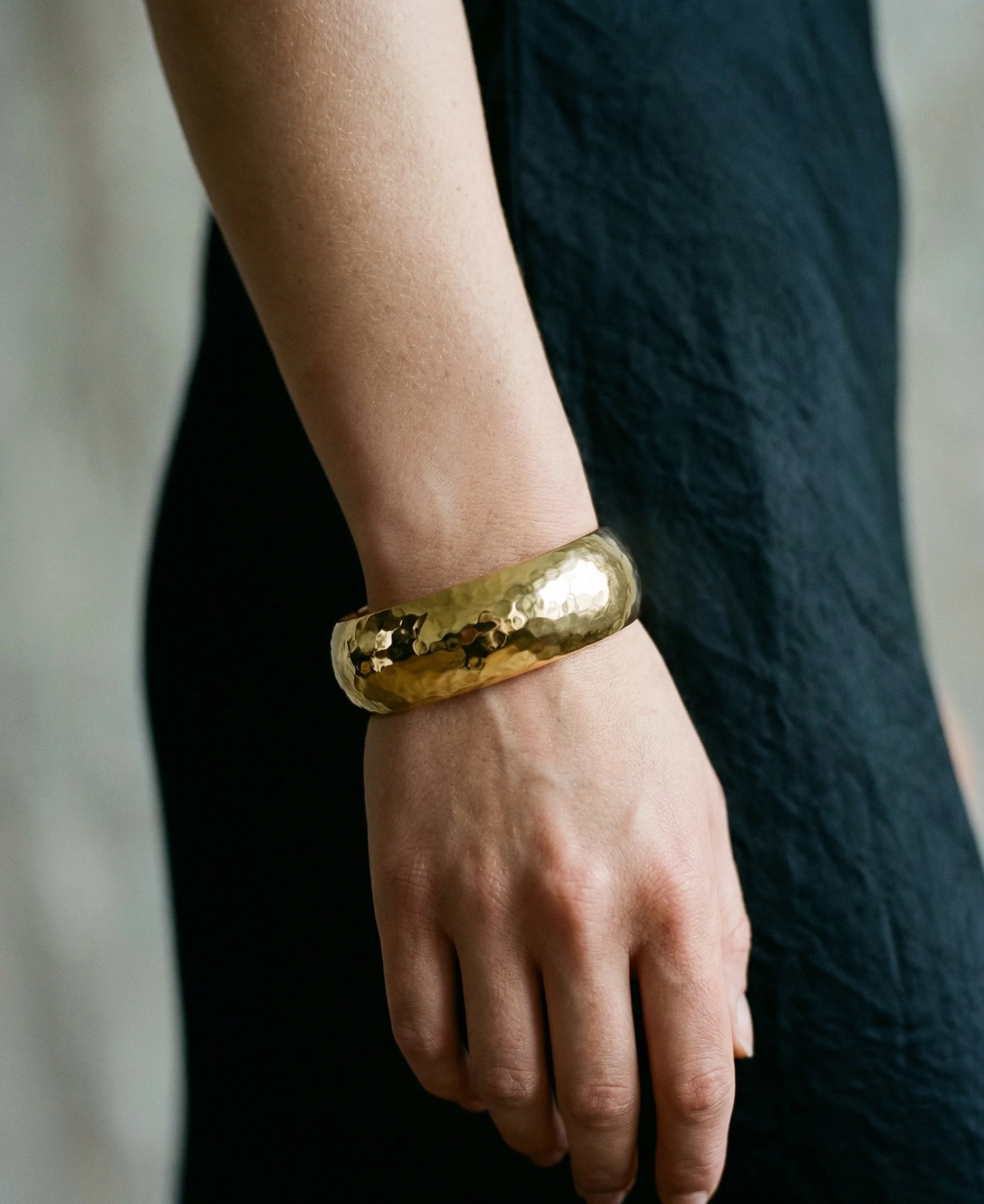 THE LOLA BANGLE BRACELET - Image 2