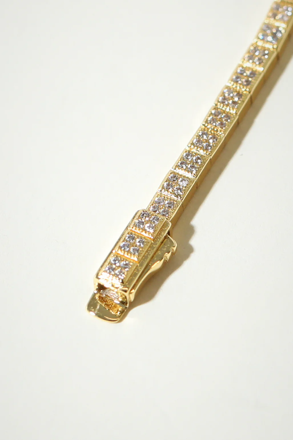 THE MIA TENNIS BRACELET - Image 7