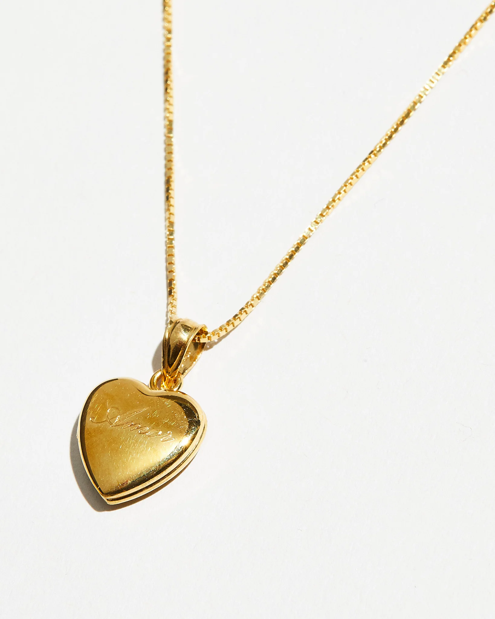 The Mini Amor Heart Photo Locket - Image 3