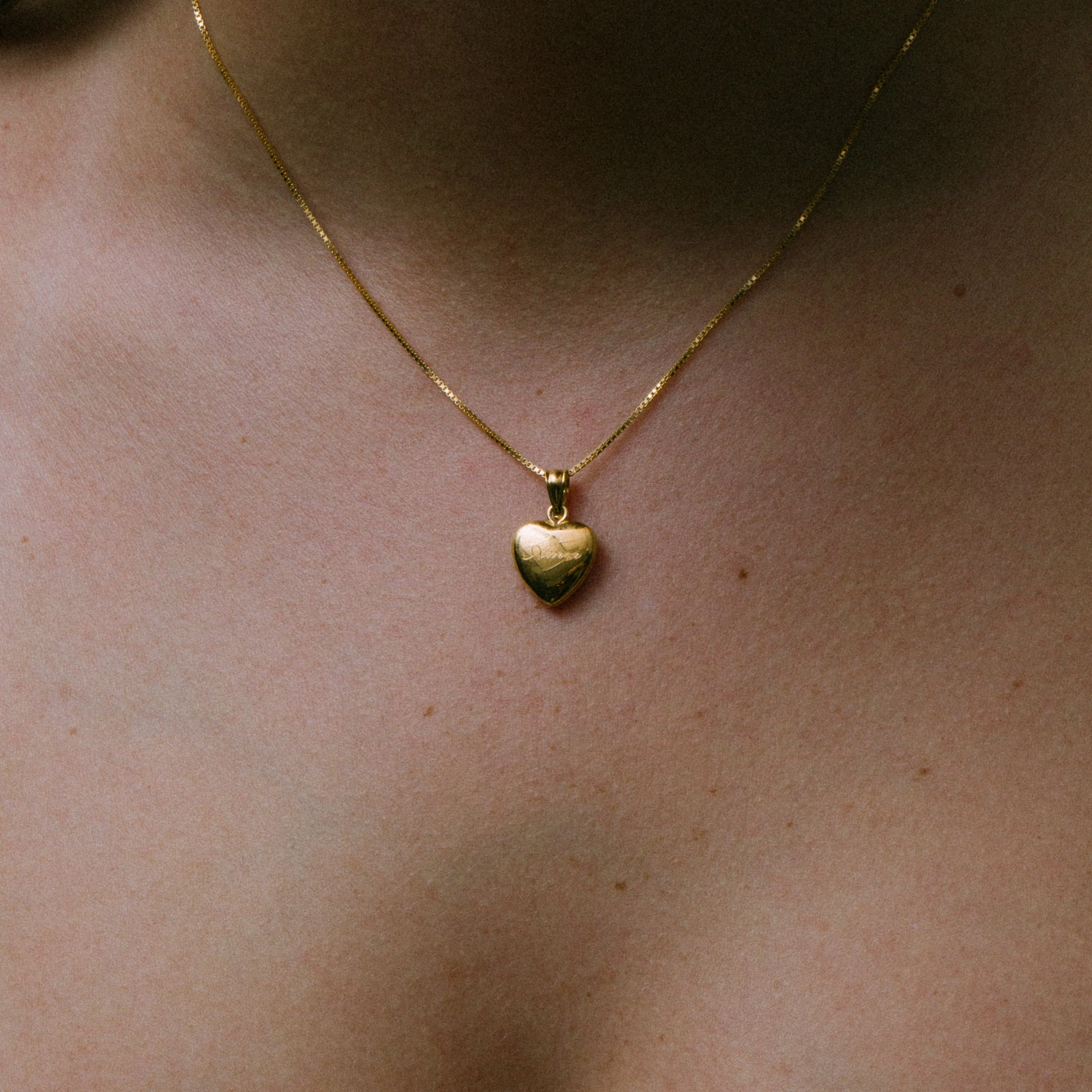The Mini Amor Heart Photo Locket - Image 8