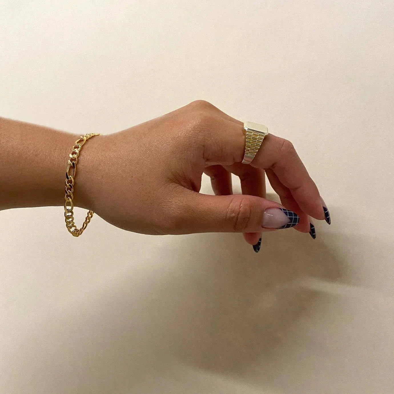 The Mini Figaro Link Bracelet - Image 3