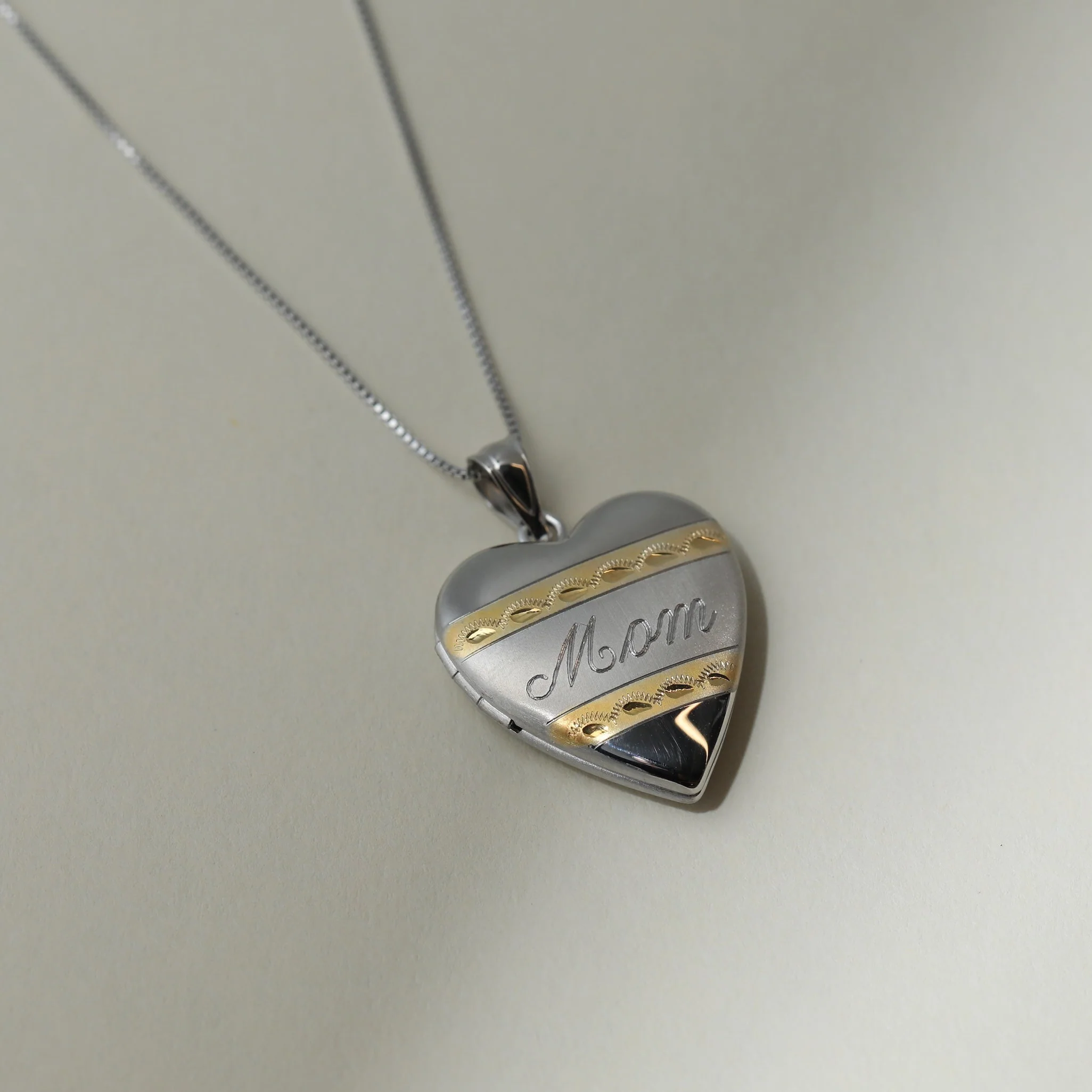 The Mom Two Tone Photo Locket - Image 5
