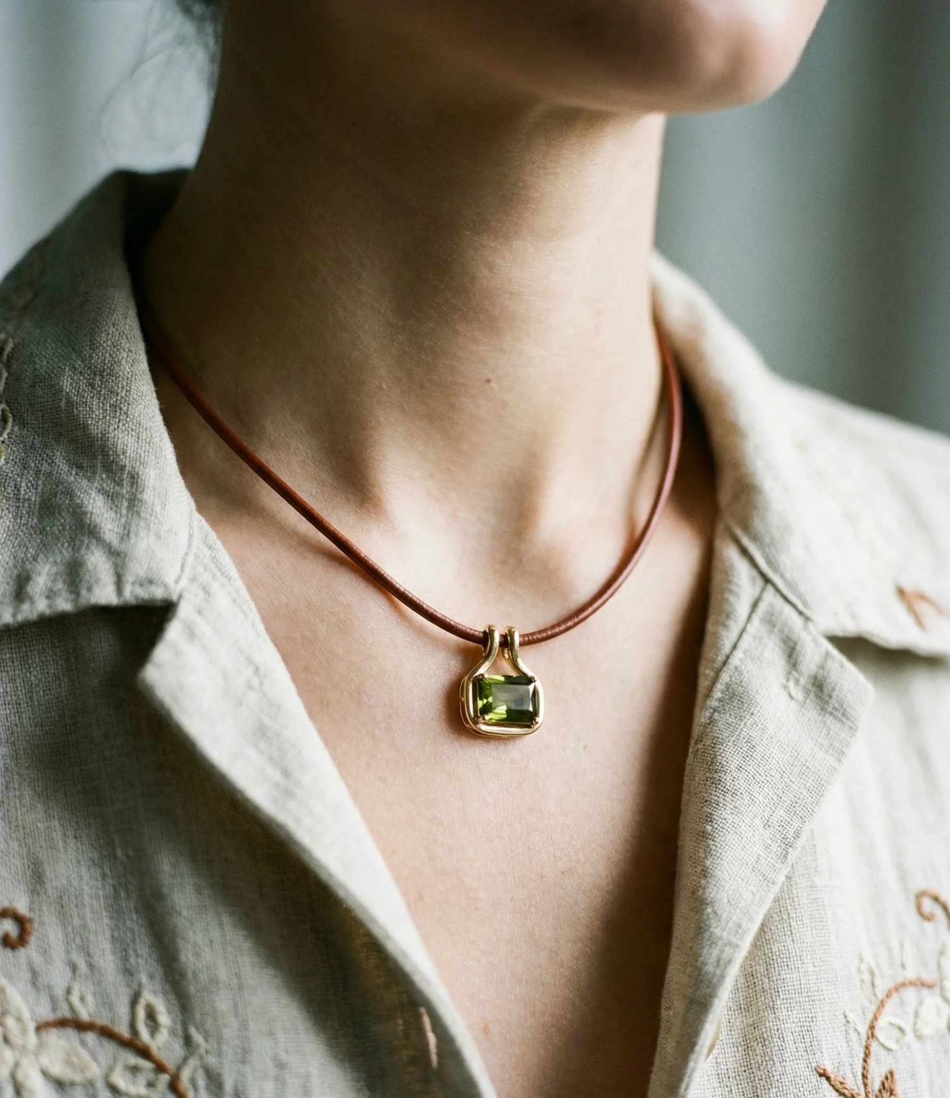 THE NAIA BIRTHSTONE NECKLACE - Image 2