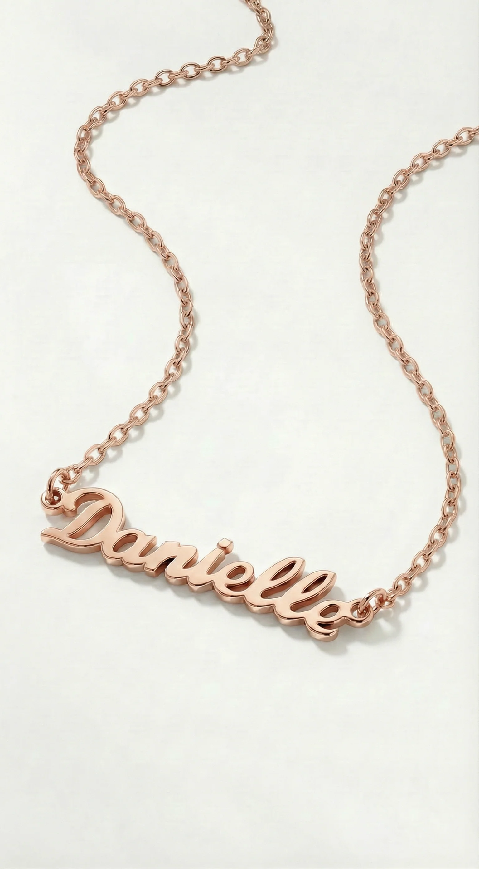 The Nameplate Necklace - Image 7