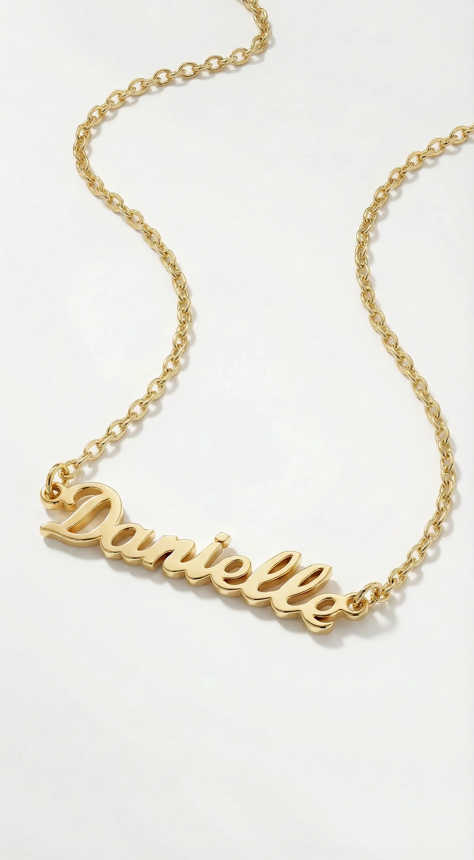 The Nameplate Necklace - Image 9