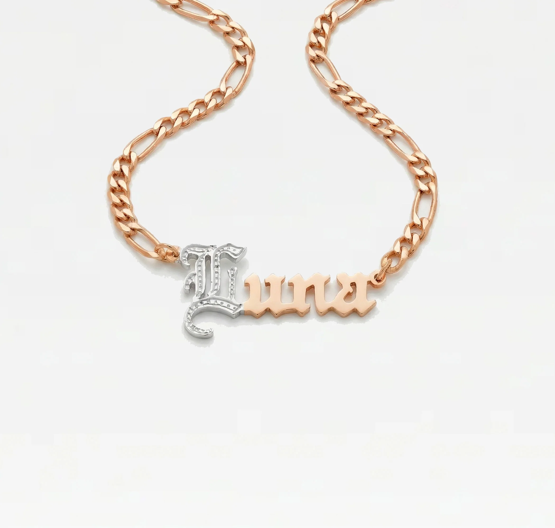 The Old English Cut Figaro Nameplate Necklace - Image 4