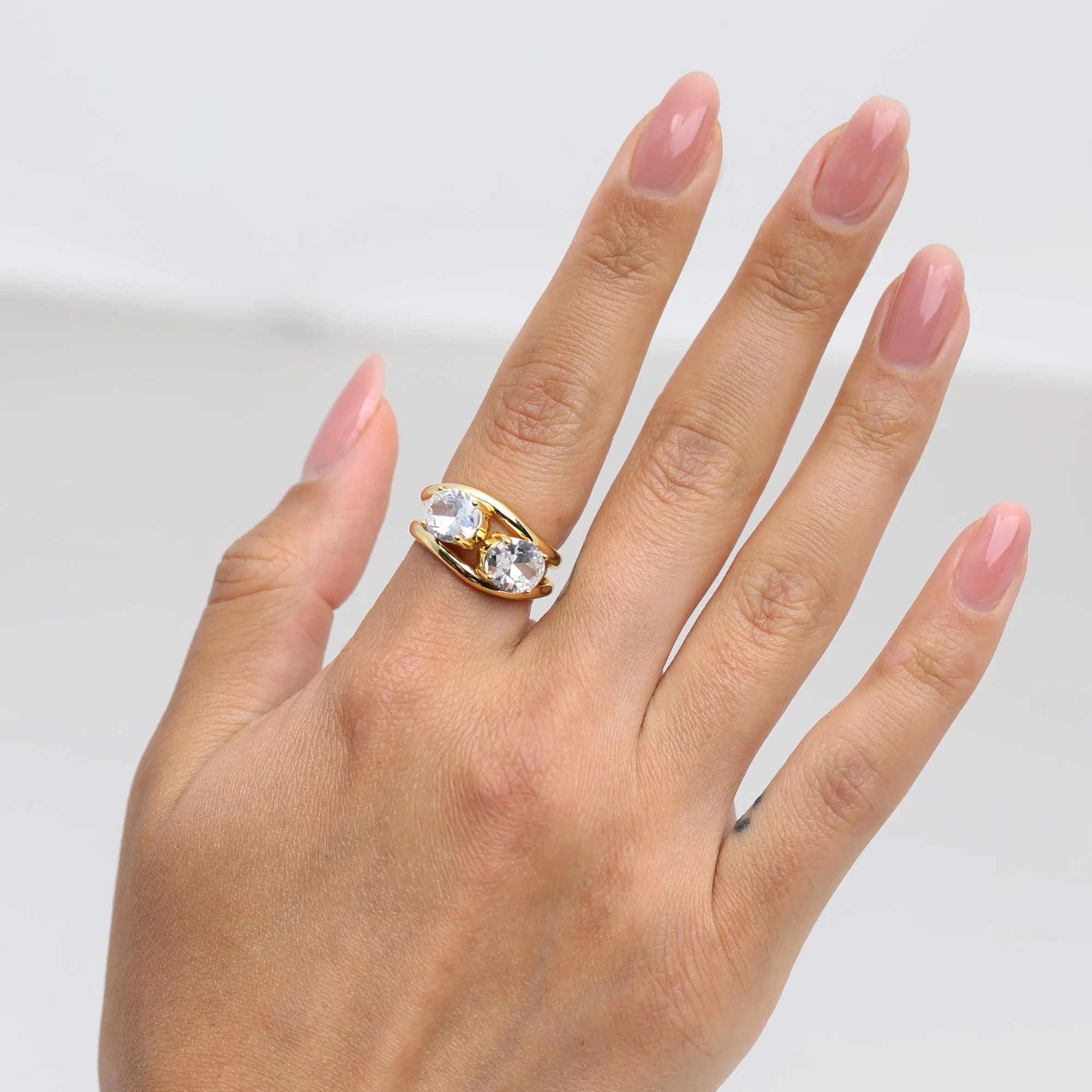 The Oval Stone Ring (Set of 2) - Image 8