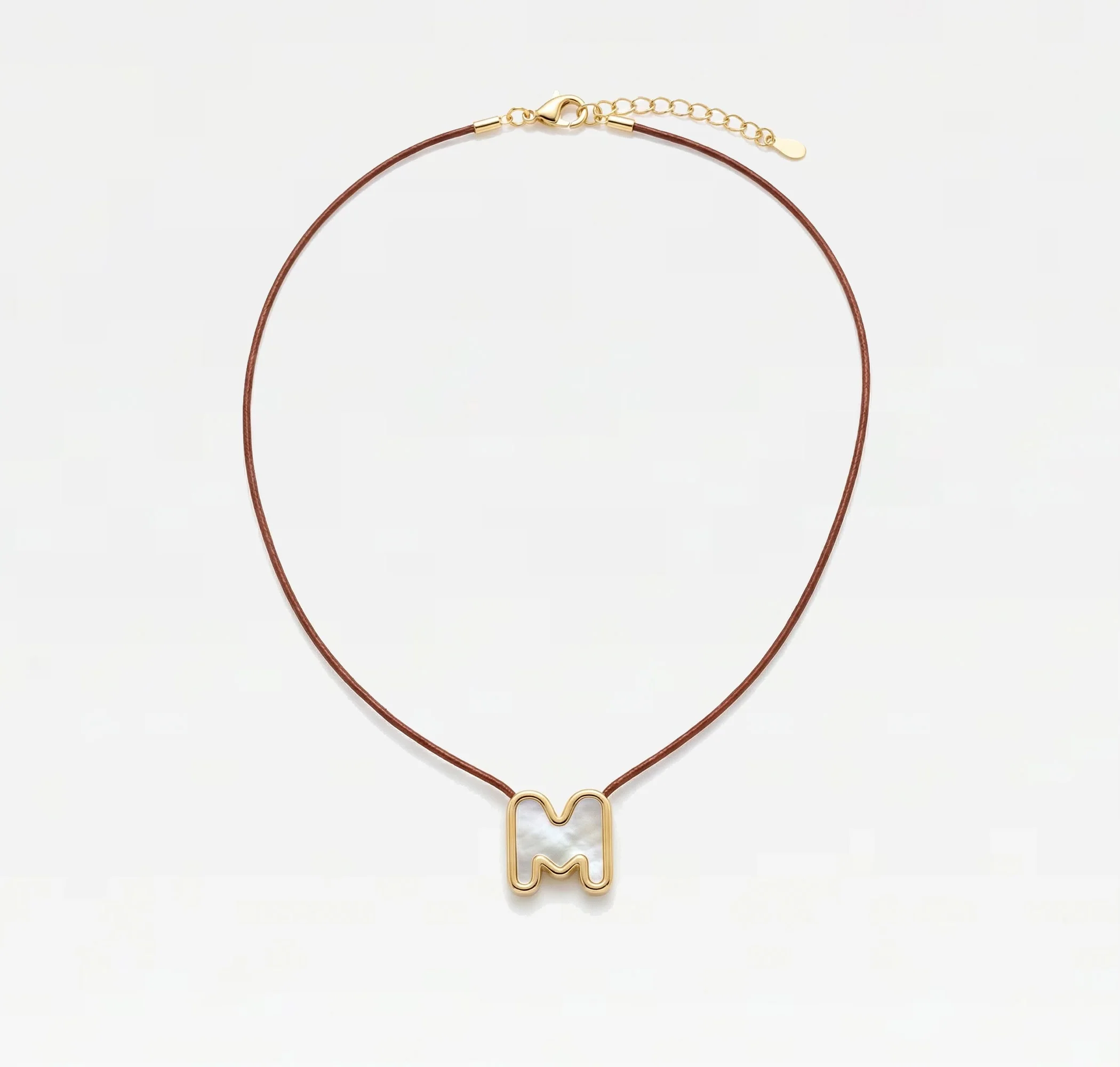 THE PEARL BUBBLE LETTER NECKLACE - Image 3