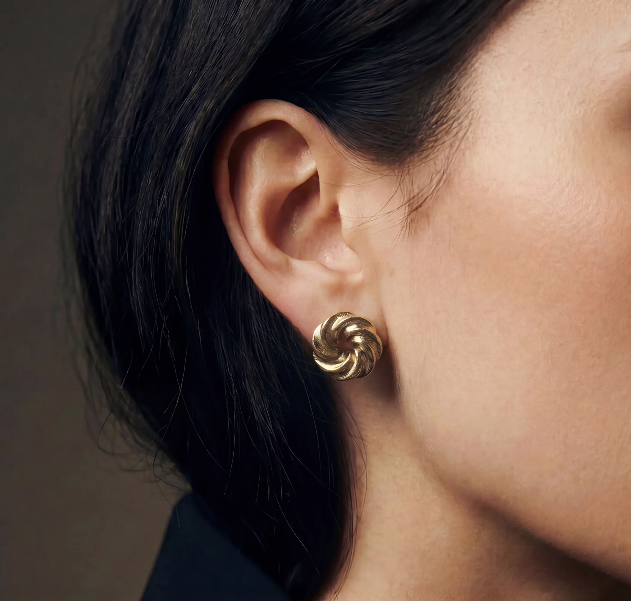 The Round Textured Studs - Image 2