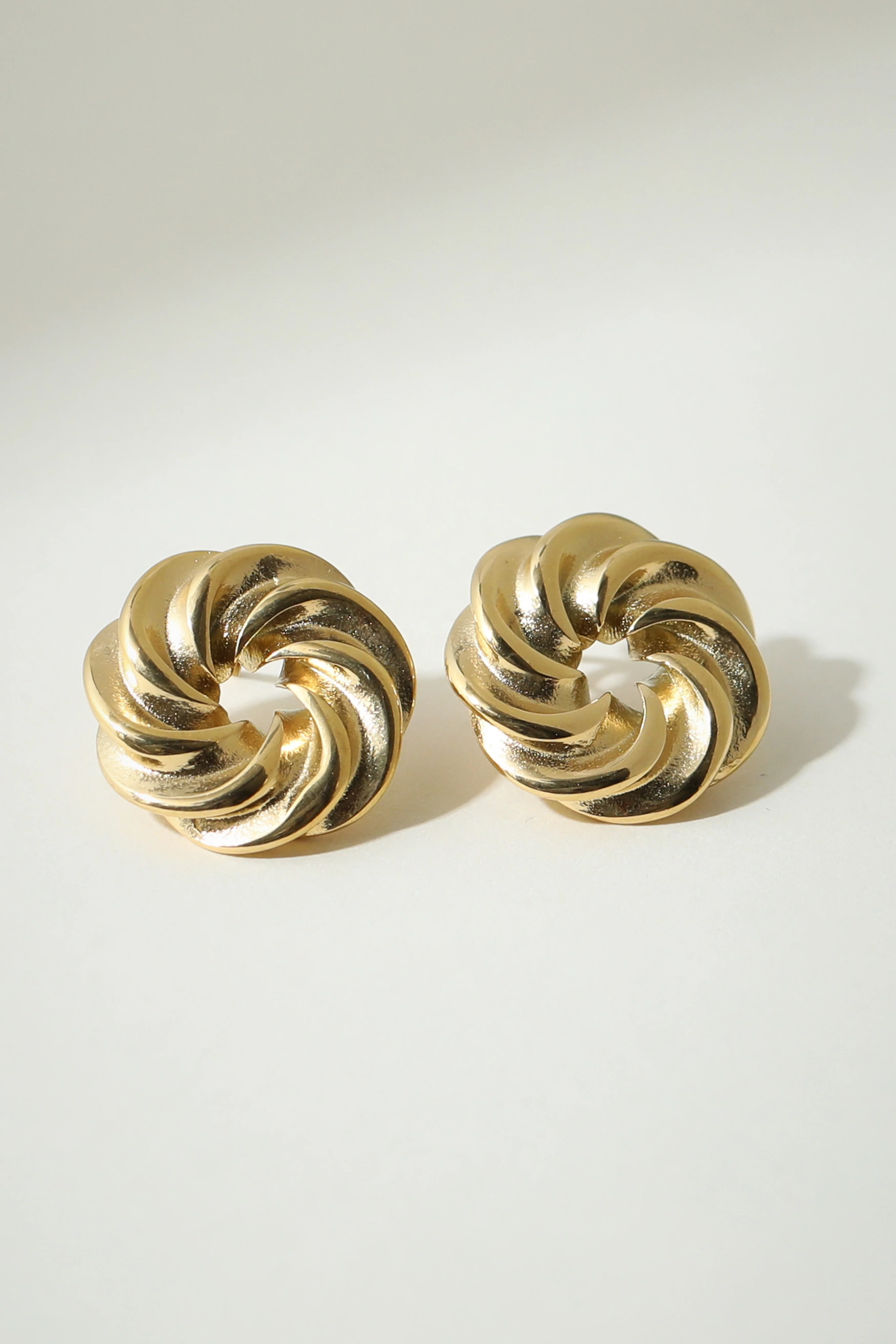 The Round Textured Studs - Image 3