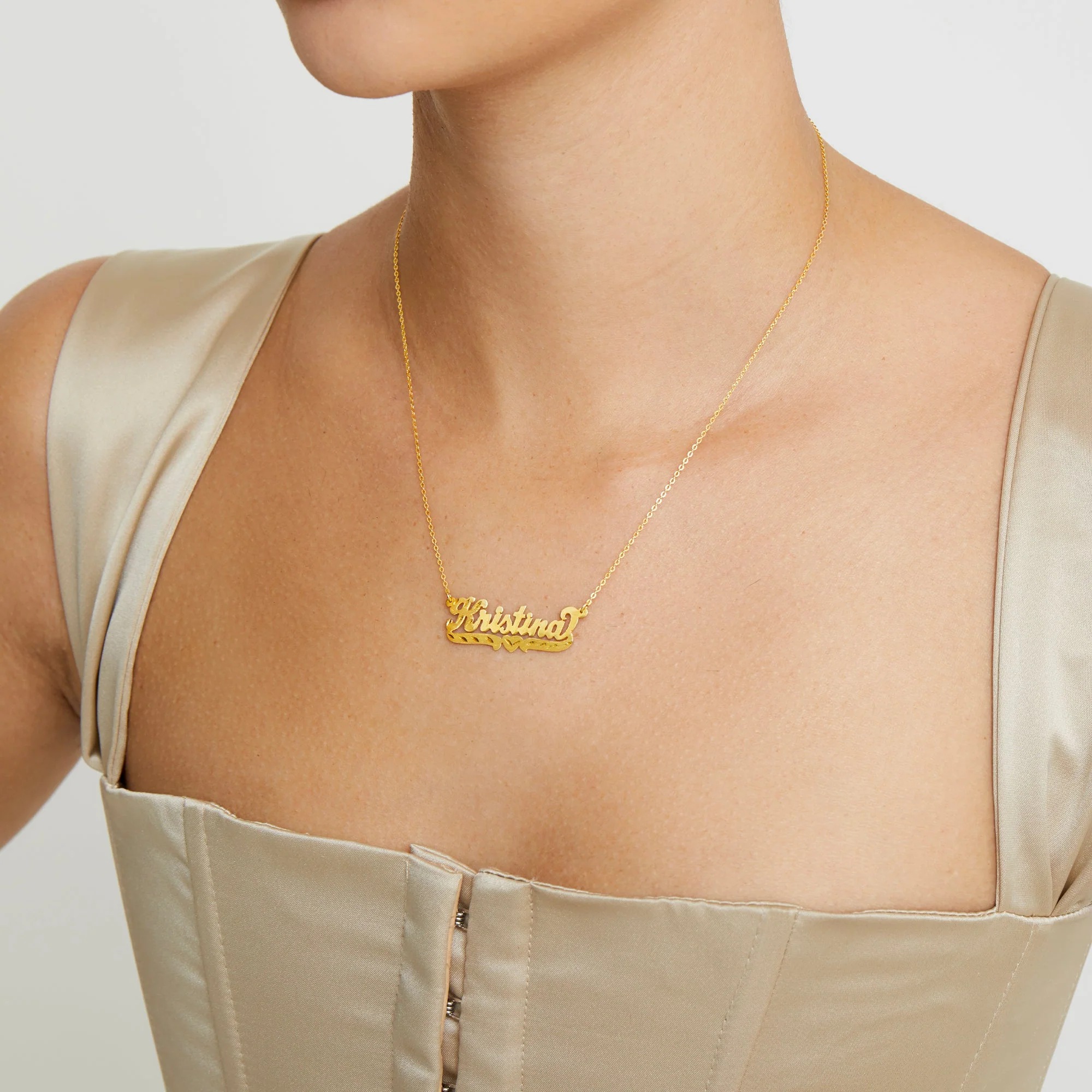 The Single Heart Cut Nameplate Necklace - Image 3
