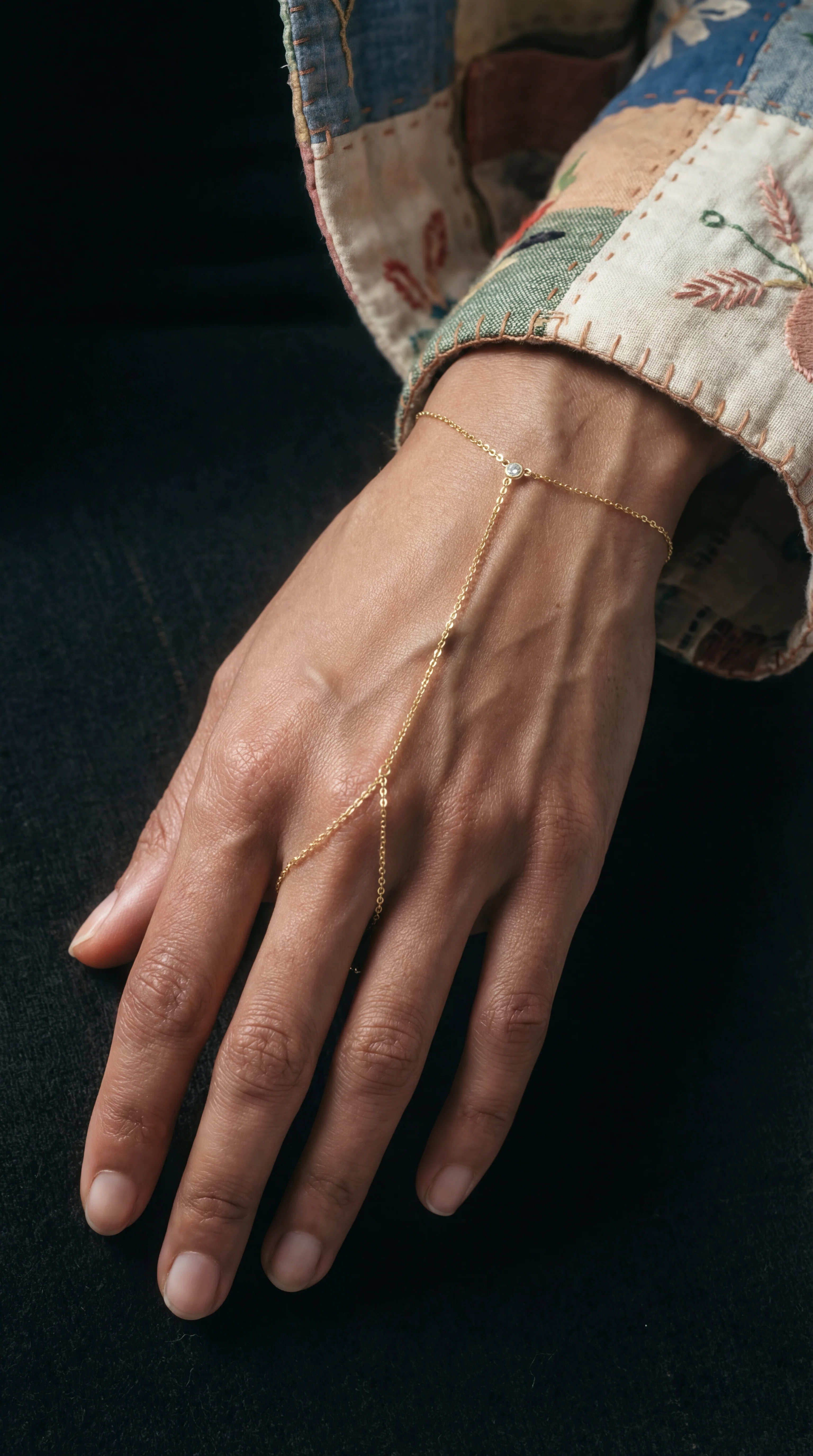 The Single Stone Hand Chain - Image 5