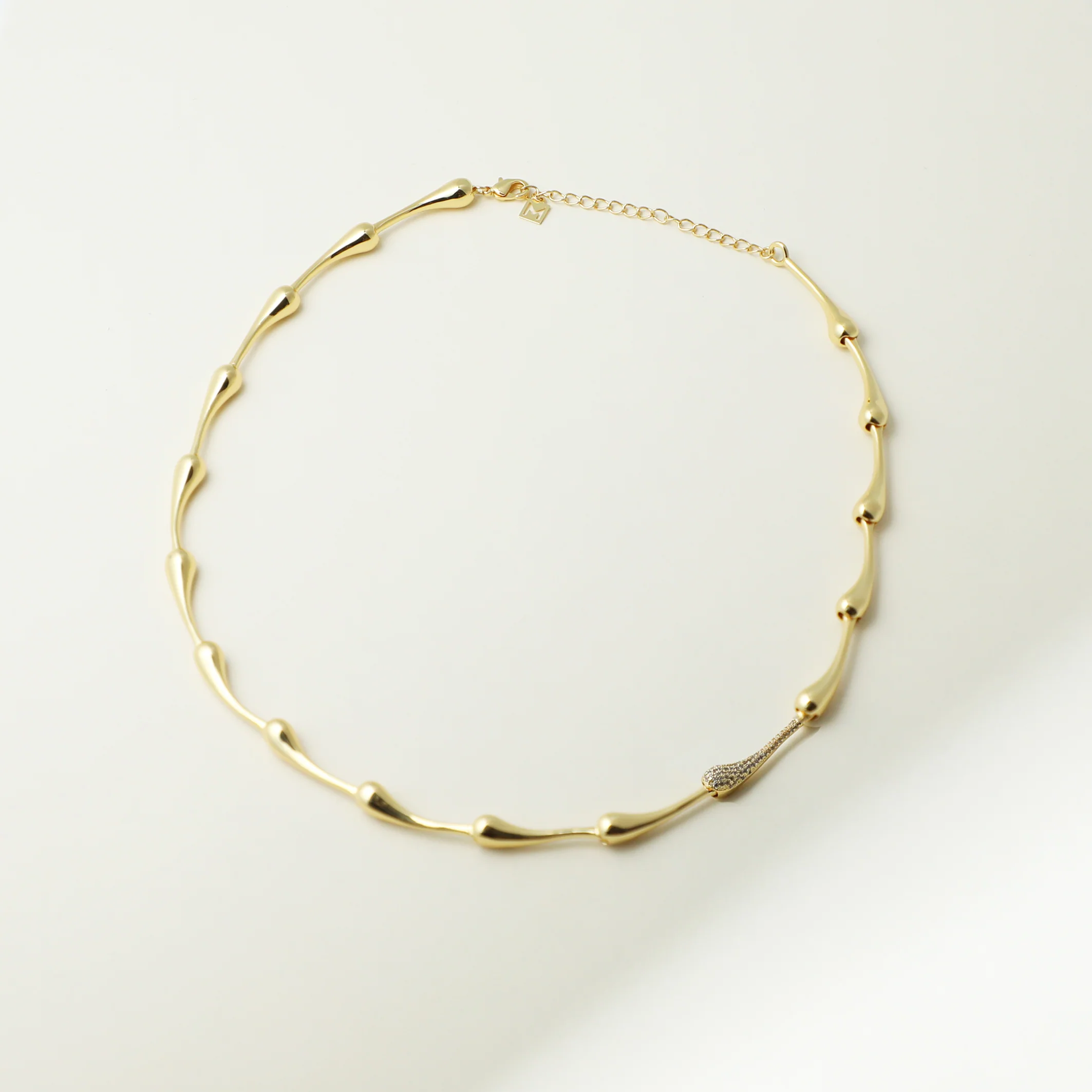 THE LIA SINGLE PAVÉ LINK CHAIN - Image 3