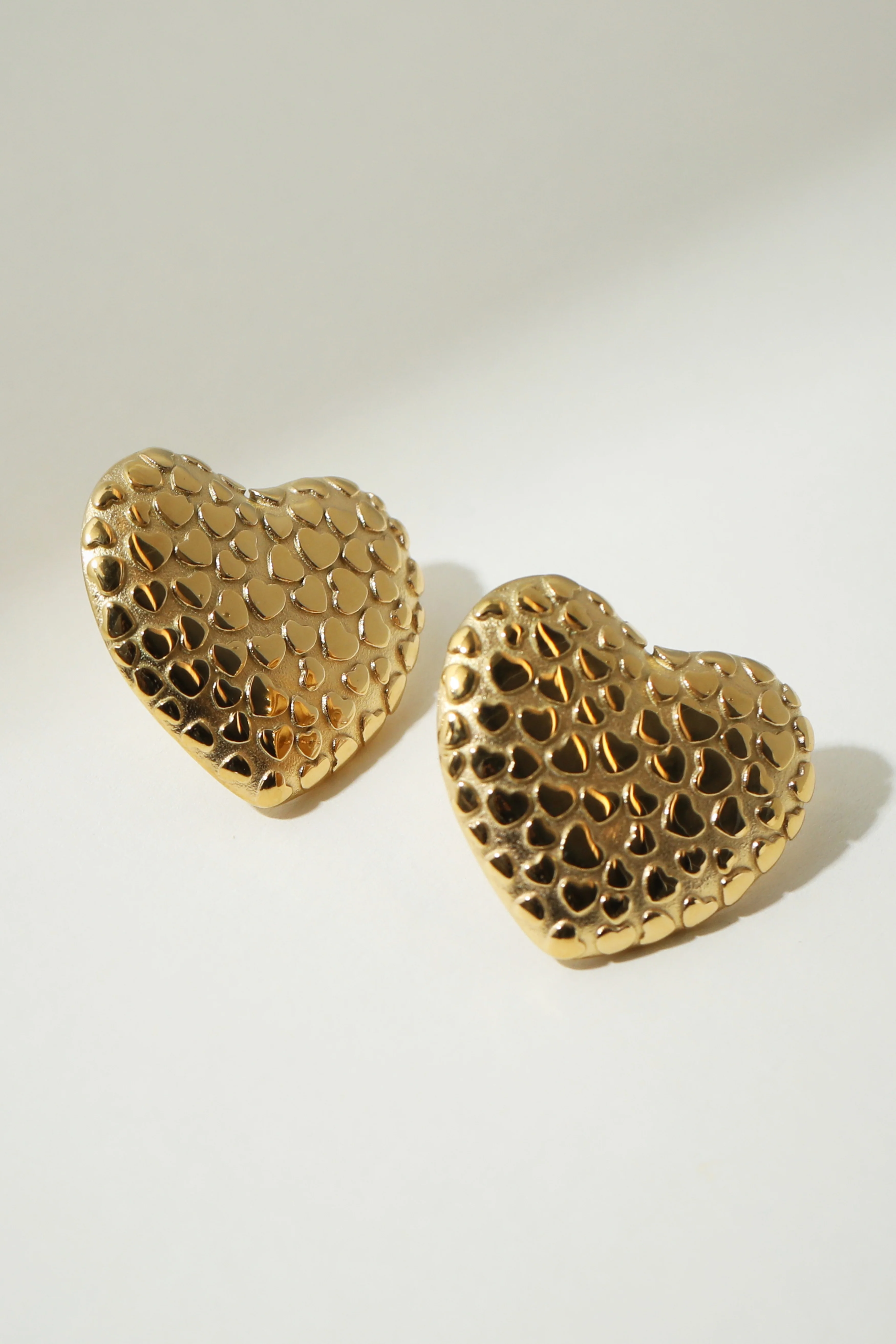 The Textured Heart Earrings - Image 4